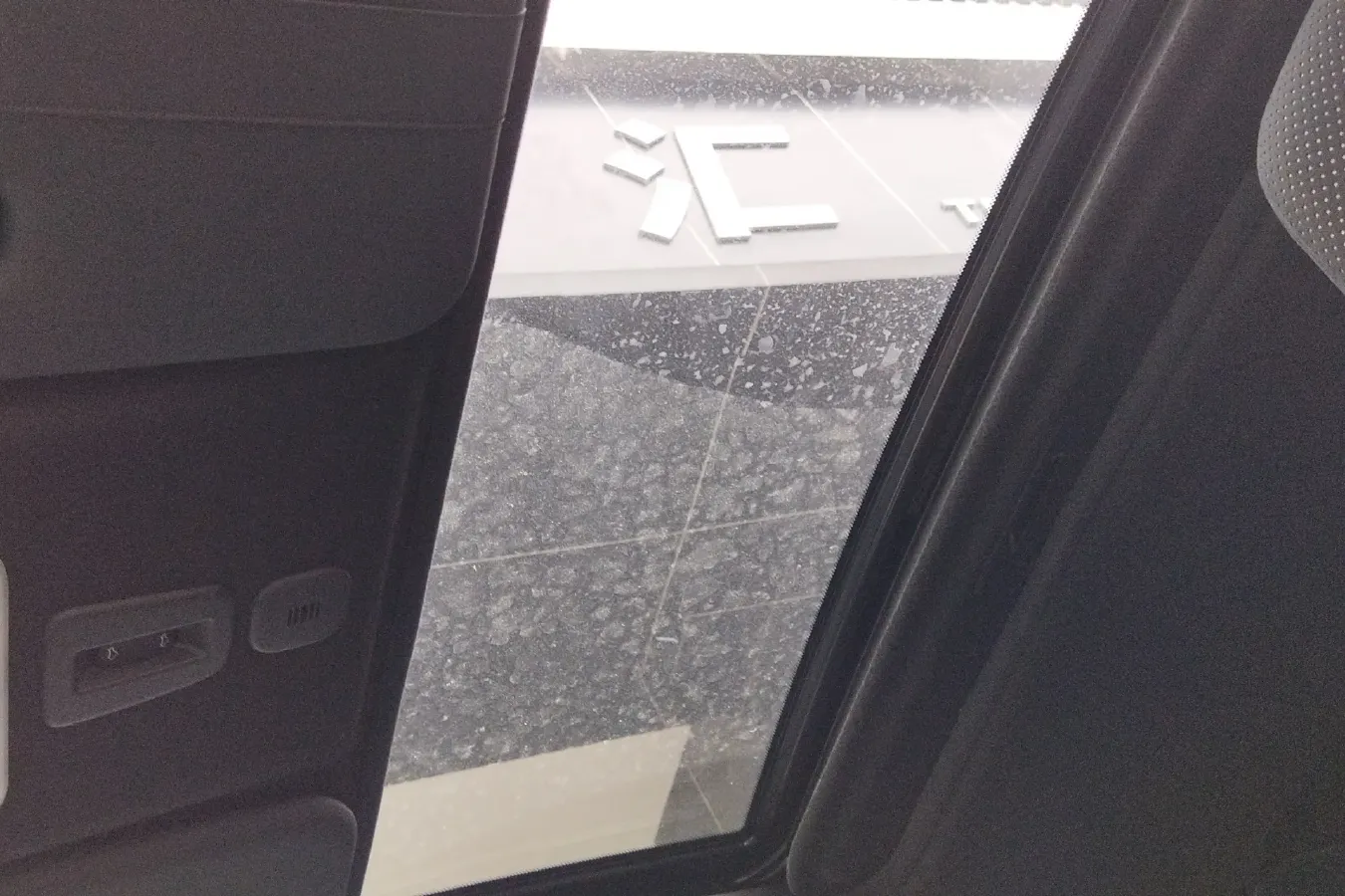 2014 Infiniti ESQ 1.6L 116HP L4 CVT,autocango,china used car exporter,china ev exporter,chinese used car exporter,chinese used ev exporter