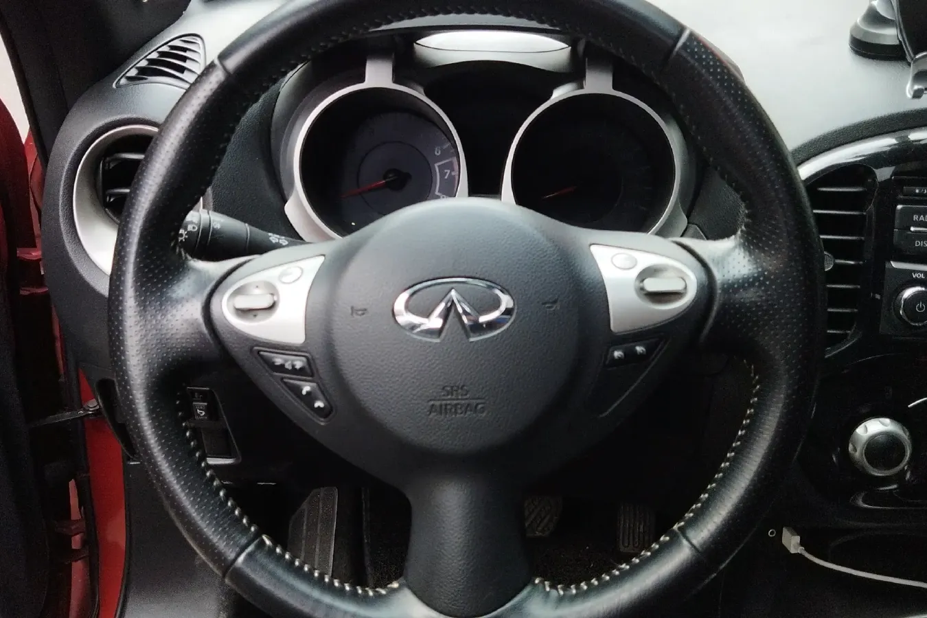 2014 Infiniti ESQ 1.6L 116HP L4 CVT,autocango,china used car exporter,china ev exporter,chinese used car exporter,chinese used ev exporter