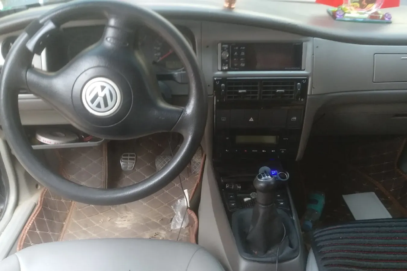 2008 Volkswagen Santana Vista 1.8L 101HP L4 5MT,autocango,china used car exporter,china ev exporter,chinese used car exporter,chinese used ev exporter