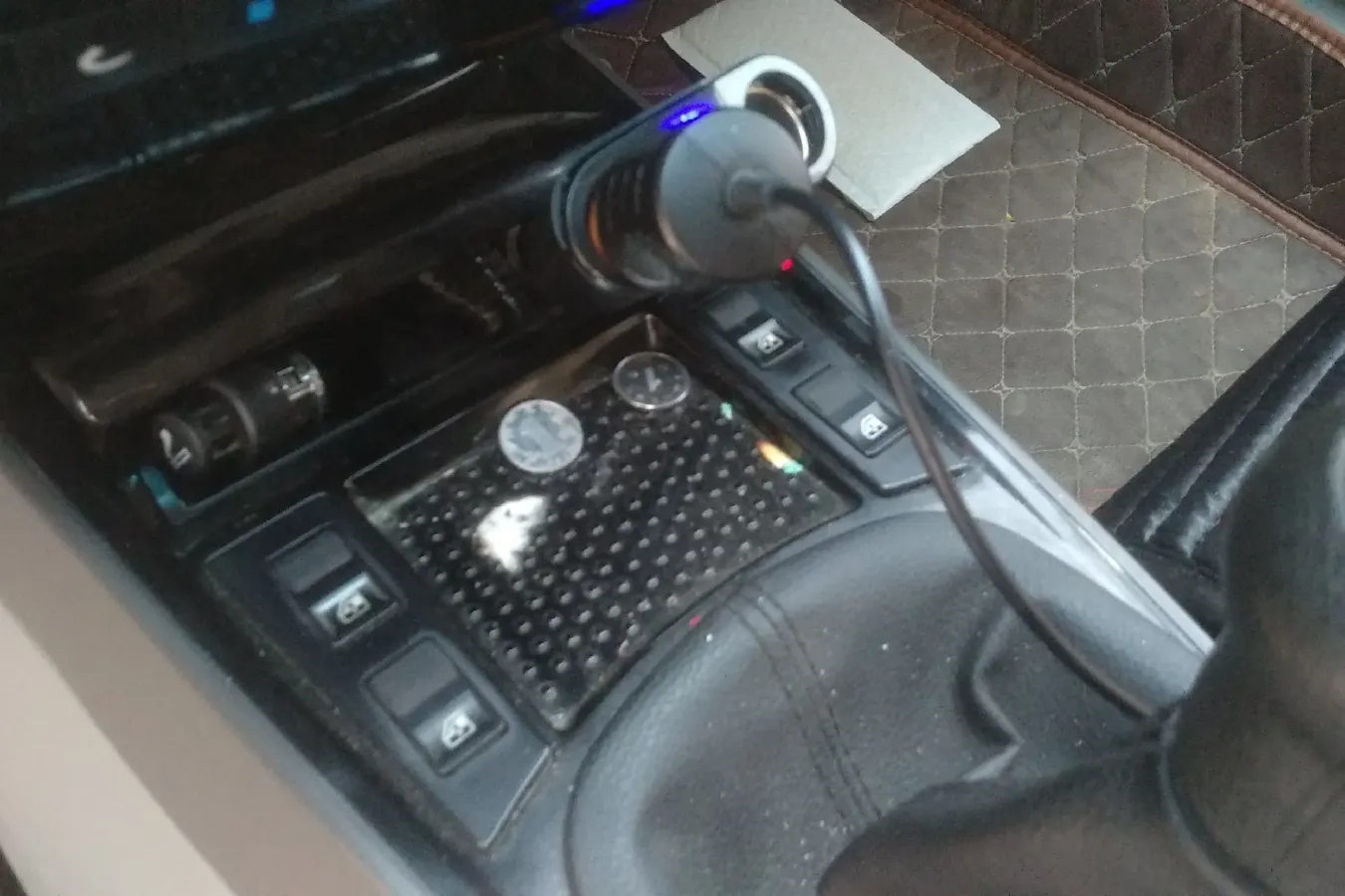 2008 Volkswagen Santana Vista 1.8L 101HP L4 5MT,autocango,china used car exporter,china ev exporter,chinese used car exporter,chinese used ev exporter