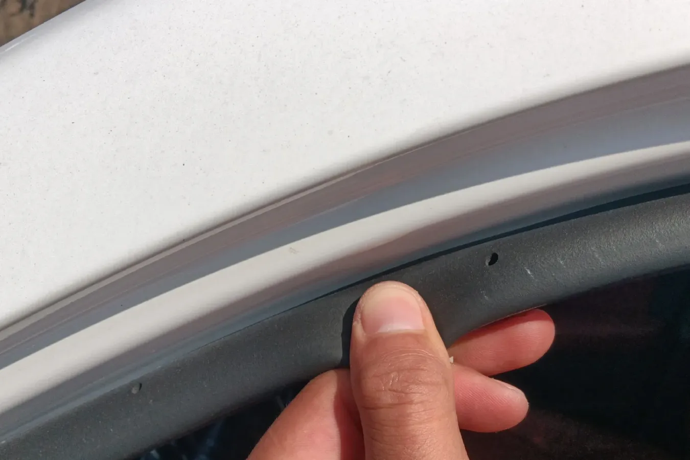 2017 Leopaard CS9 1.5L 113HP L4 5MT,autocango,china used car exporter,china ev exporter,chinese used car exporter,chinese used ev exporter