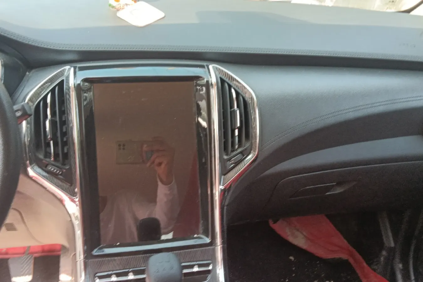 2017 Leopaard CS9 1.5L 113HP L4 5MT,autocango,china used car exporter,china ev exporter,chinese used car exporter,chinese used ev exporter