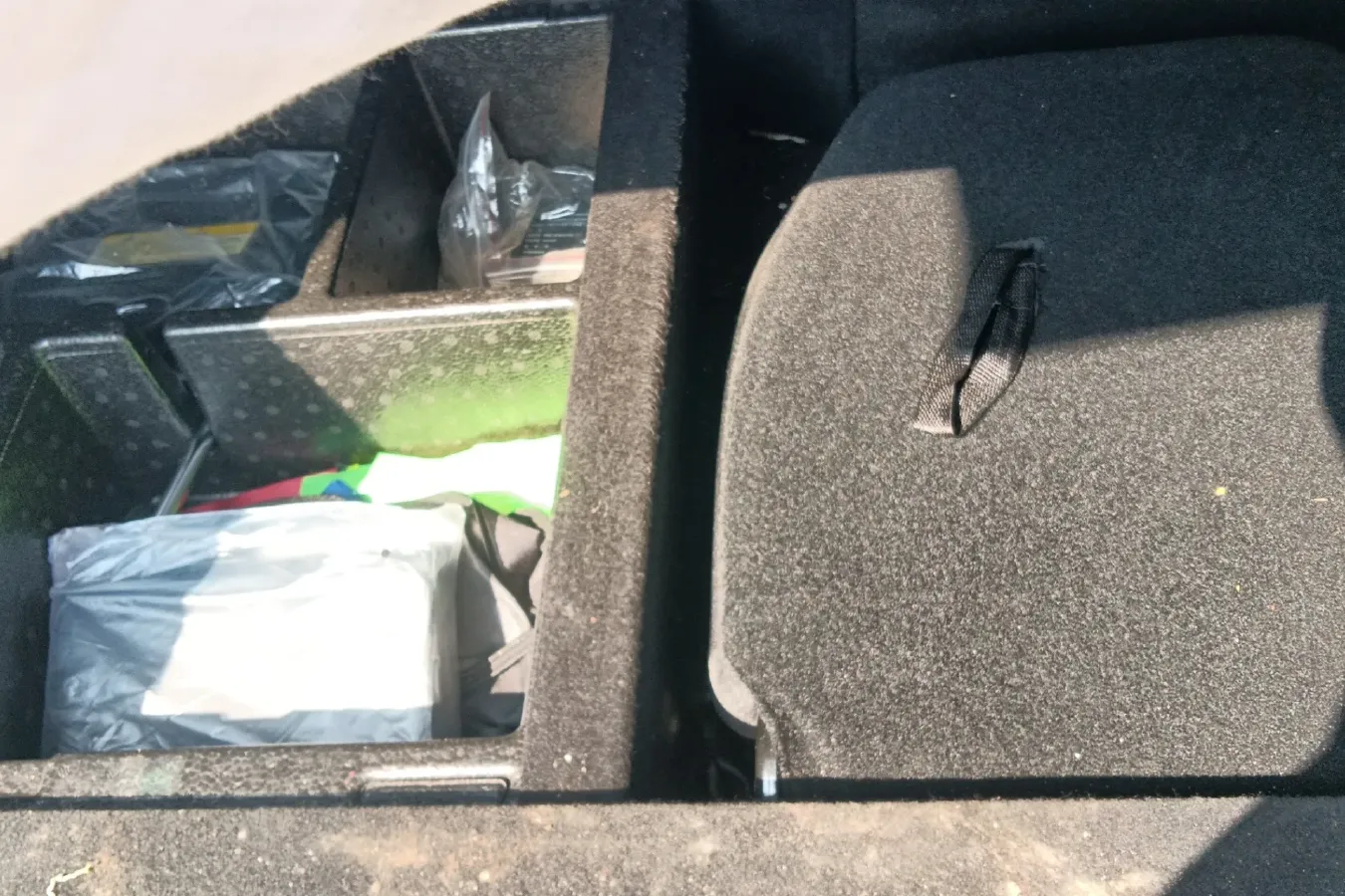 2017 Leopaard CS9 1.5L 113HP L4 5MT,autocango,china used car exporter,china ev exporter,chinese used car exporter,chinese used ev exporter