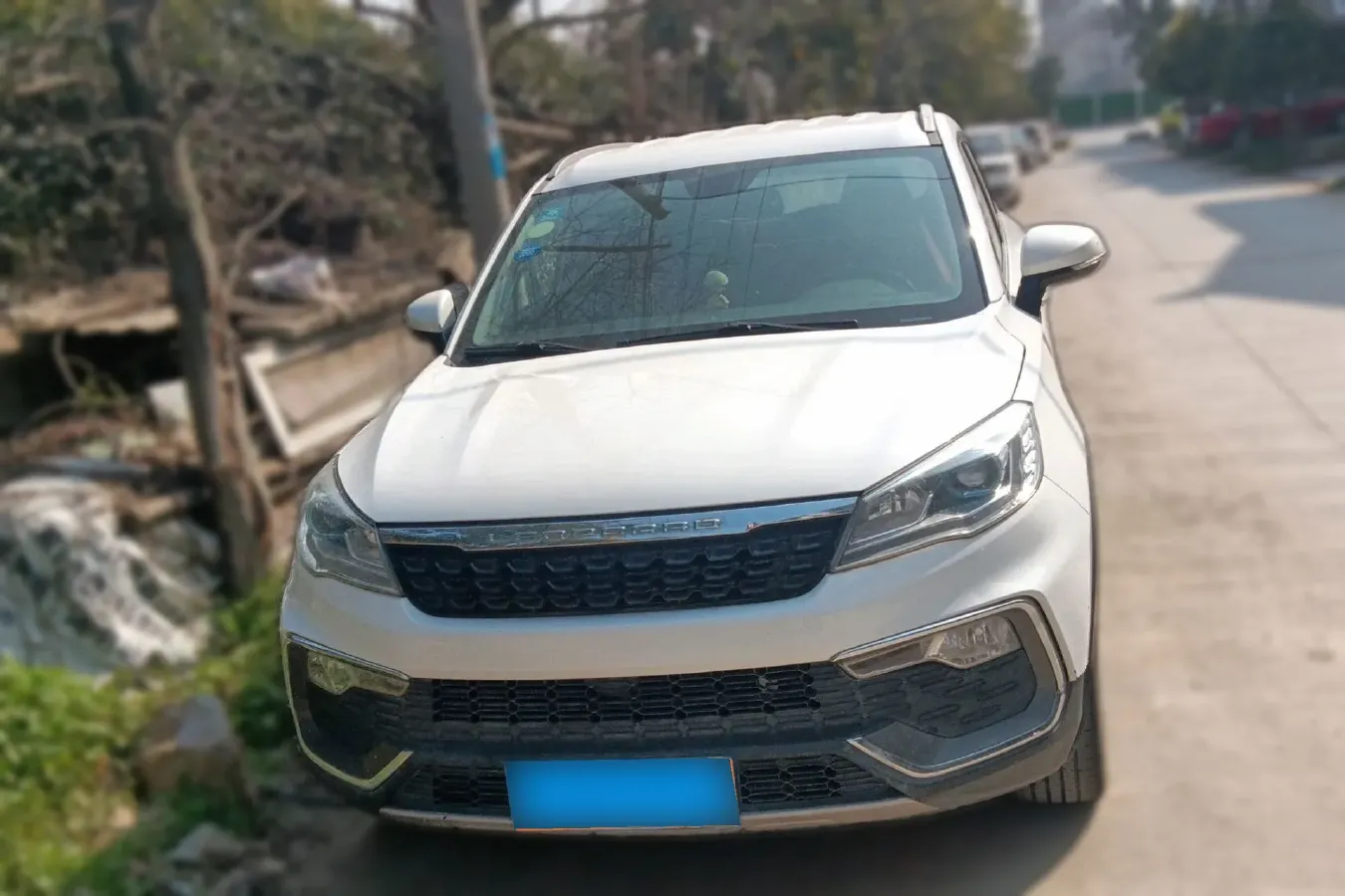 2017 Leopaard CS9 1.5L 113HP L4 5MT,autocango,china used car exporter,china ev exporter,chinese used car exporter,chinese used ev exporter