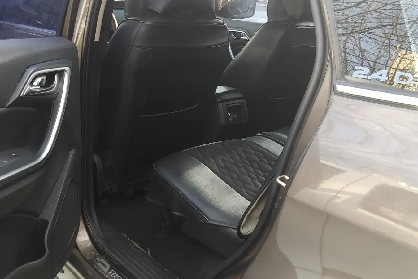 2013 JMC YuSheng S350 2.4T 125HP L4 5MT,autocango,china used car exporter,china ev exporter,chinese used car exporter,chinese used ev exporter