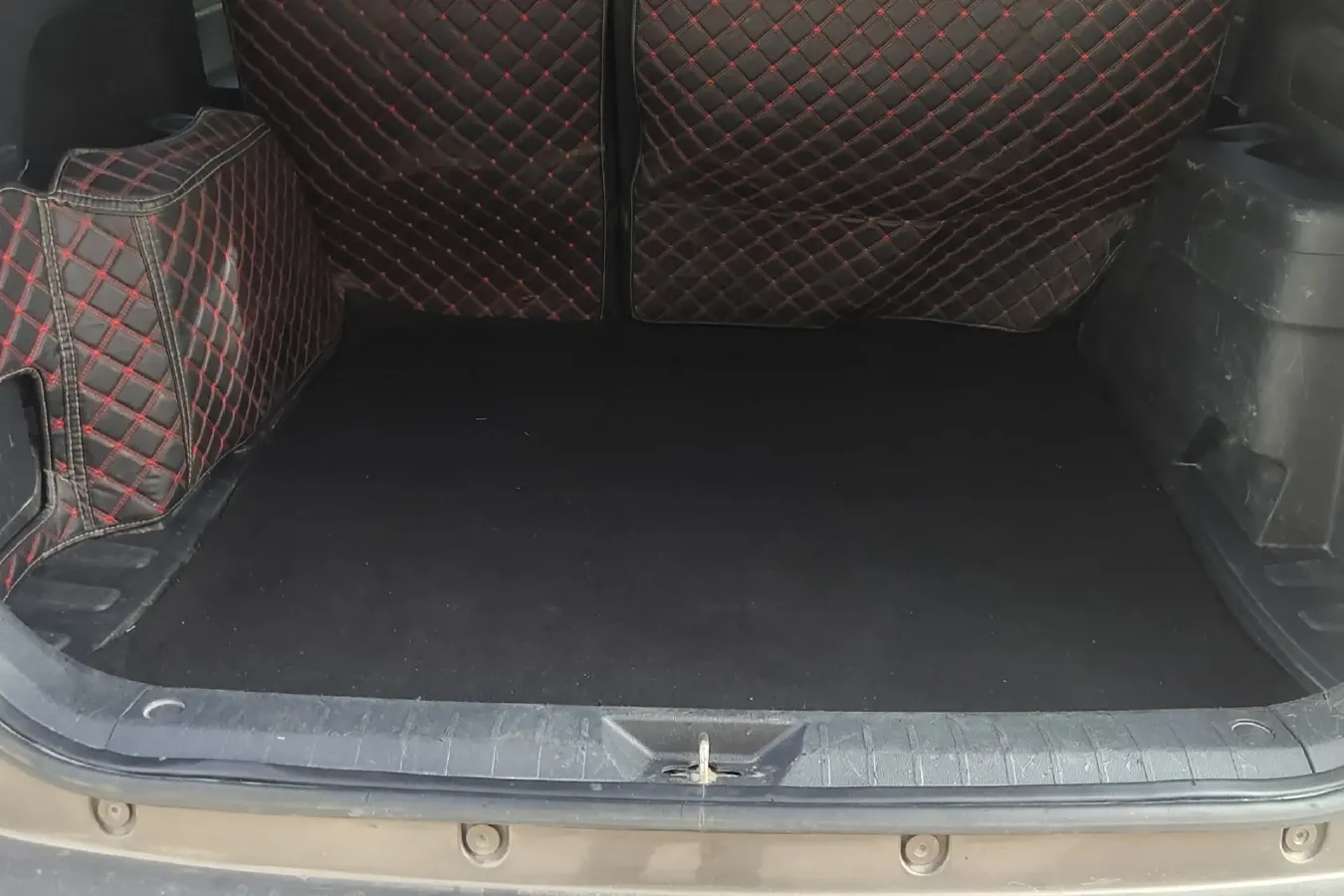 2013 JMC YuSheng S350 2.4T 125HP L4 5MT,autocango,china used car exporter,china ev exporter,chinese used car exporter,chinese used ev exporter