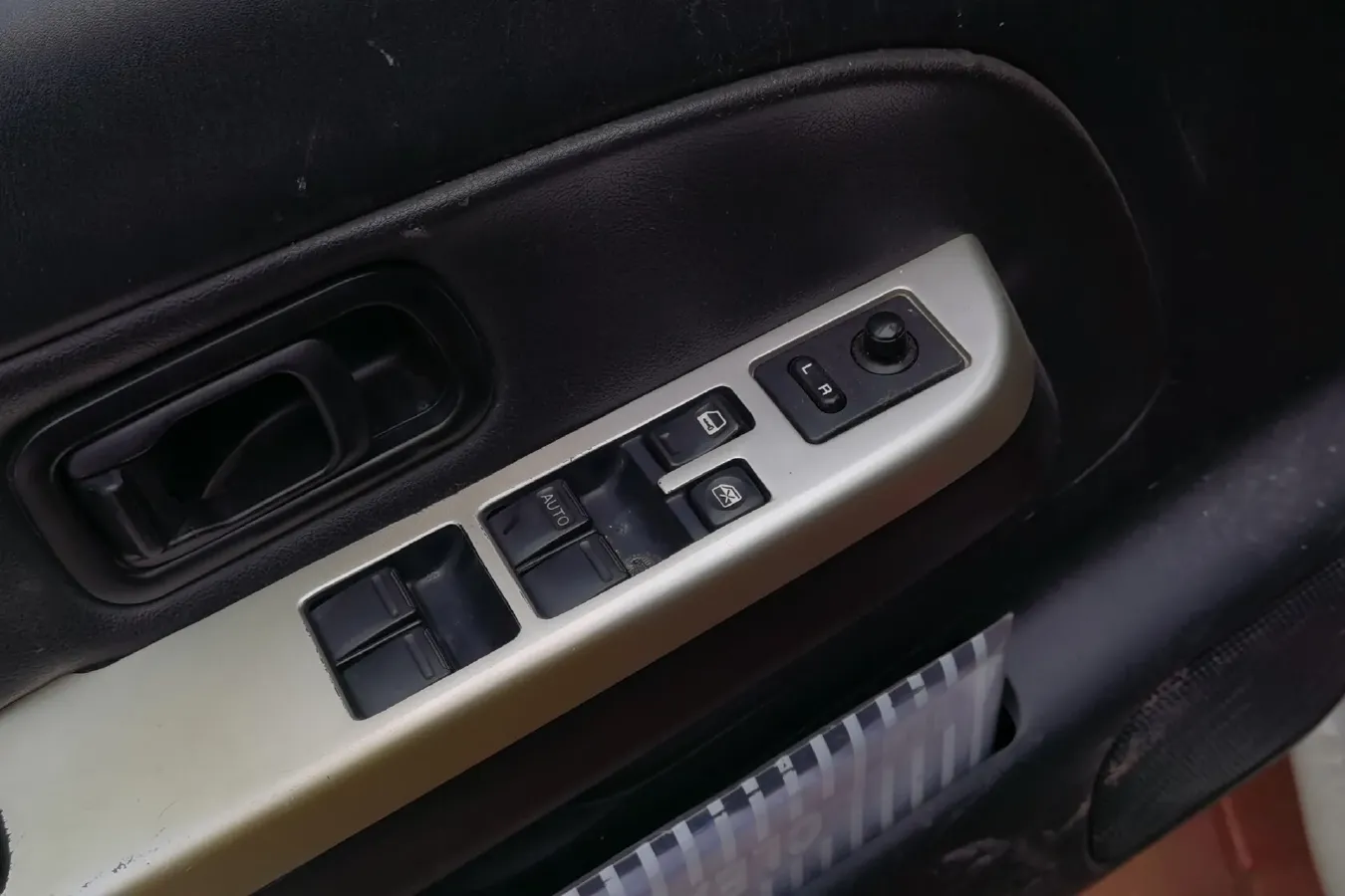 2013 Nissan Paladin 2.4L 150HP L4 5MT,autocango,china used car exporter,china ev exporter,chinese used car exporter,chinese used ev exporter