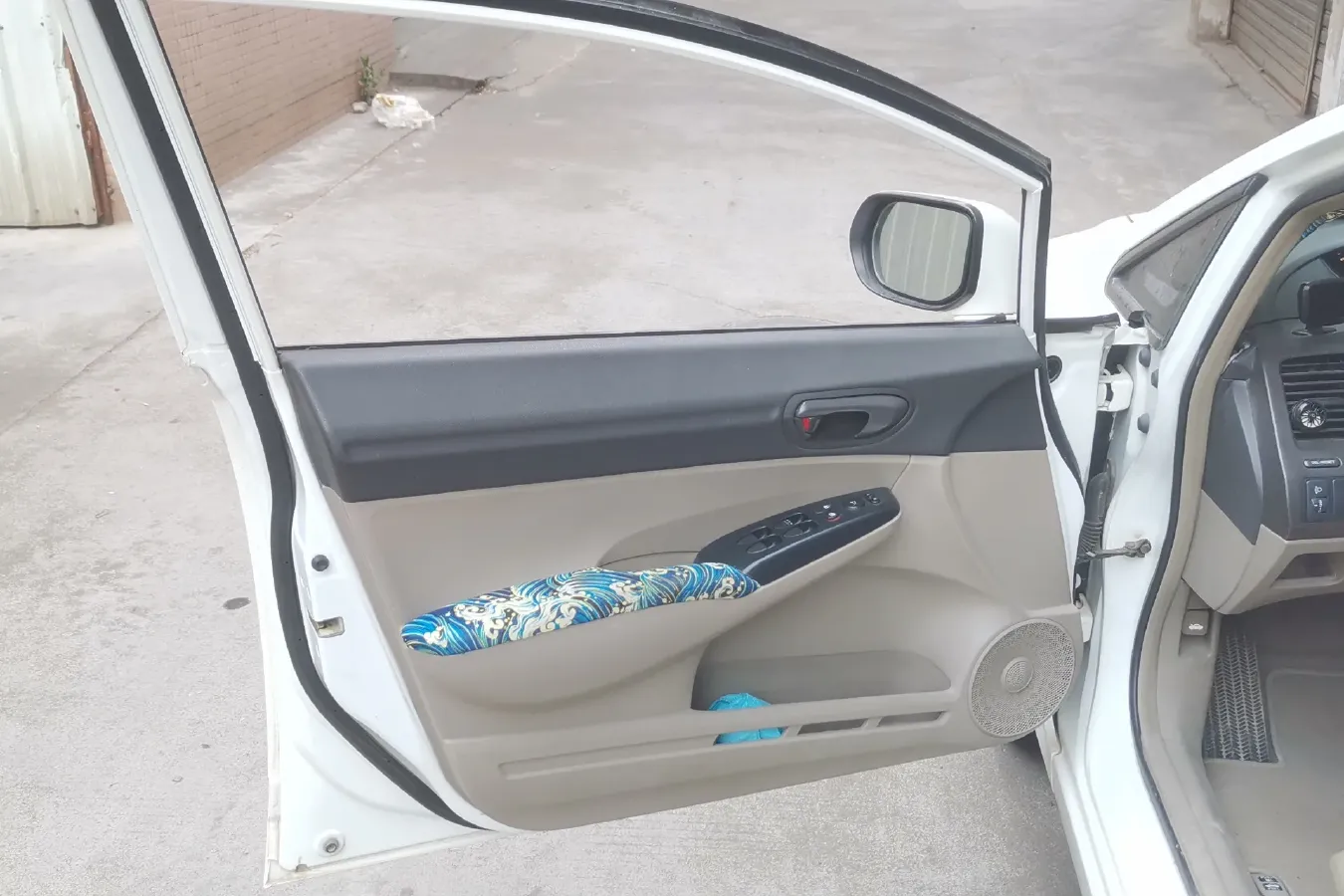 2012 Ciimo Ciimo 1.8L 140HP L4 5AT,autocango,china used car exporter,china ev exporter,chinese used car exporter,chinese used ev exporter