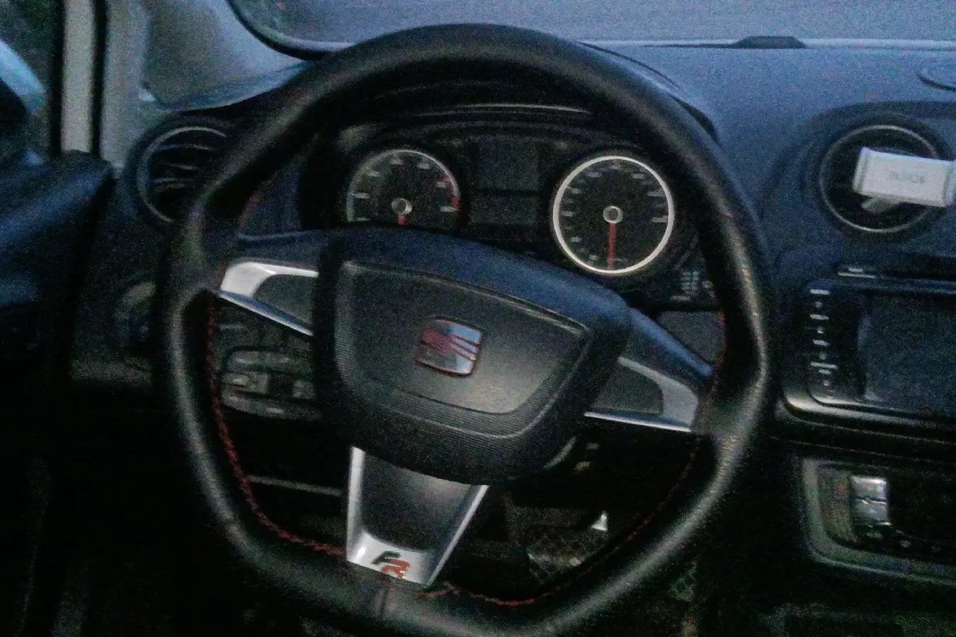 2013 Seat Ibiza 1.4T 150HP L4 7DCT,autocango,china used car exporter,china ev exporter,chinese used car exporter,chinese used ev exporter