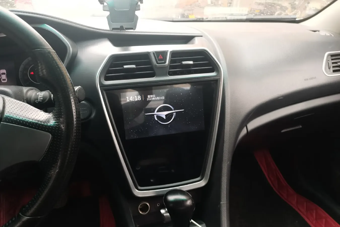 2017 HaiMa Family 1.6L 125HP L4 6AT,autocango,china used car exporter,china ev exporter,chinese used car exporter,chinese used ev exporter