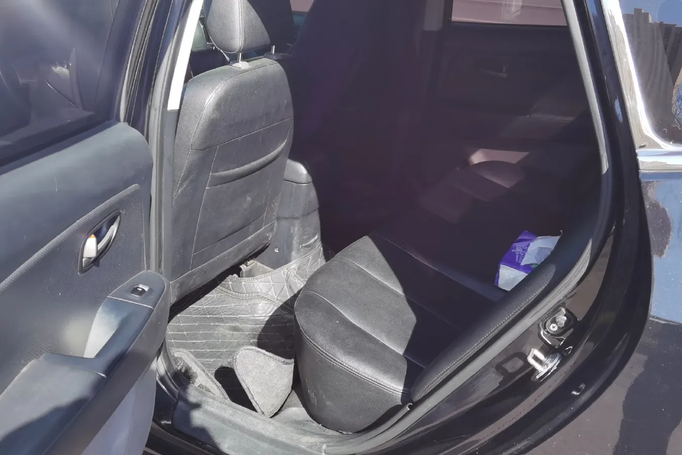 2011 Hyundai Celesta 1.6L 123HP L4 5MT,autocango,china used car exporter,china ev exporter,chinese used car exporter,chinese used ev exporter