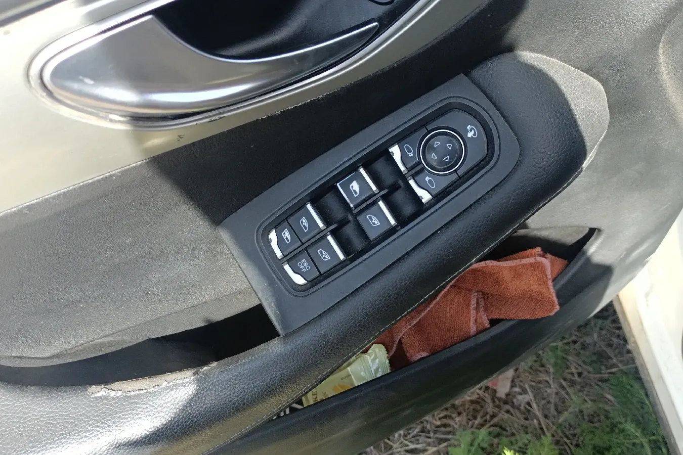 2016 Zotye SR7 1.5T 150HP L4 5MT,autocango,china used car exporter,china ev exporter,chinese used car exporter,chinese used ev exporter