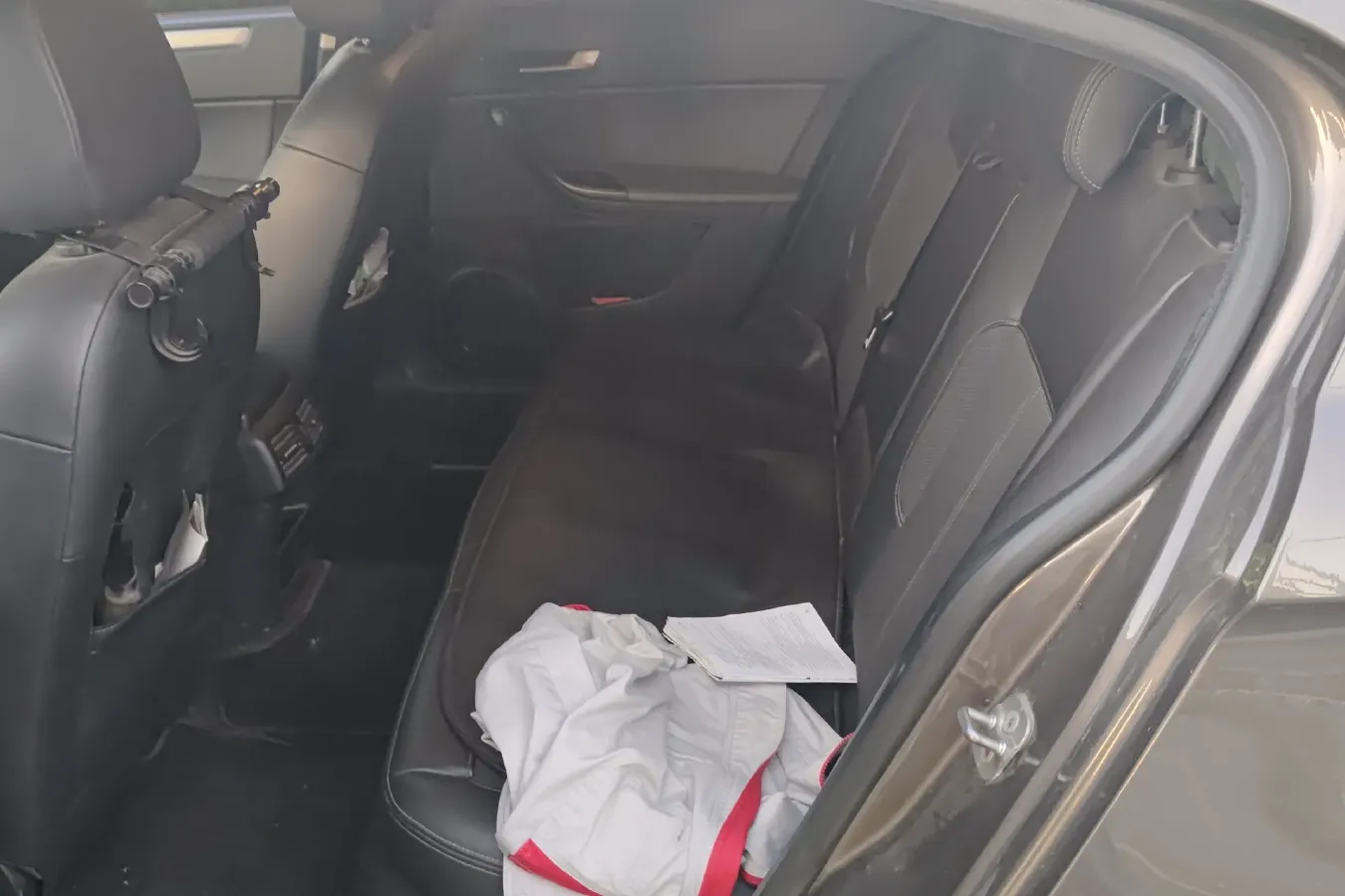 2014 Qoros 3 1.6L 126HP L4 6DCT,autocango,china used car exporter,china ev exporter,chinese used car exporter,chinese used ev exporter