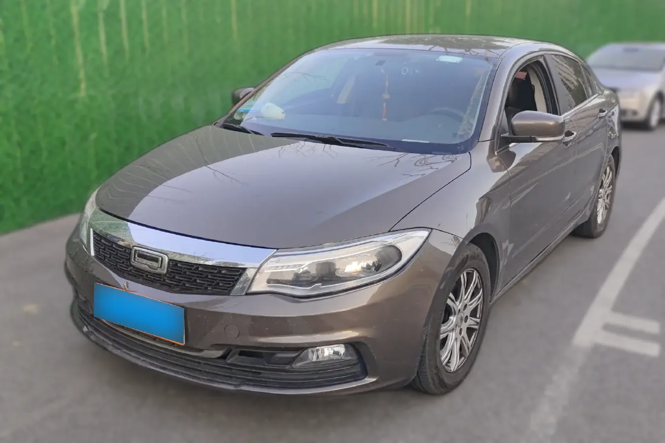 2014 Qoros 3 1.6L 126HP L4 6DCT,autocango,china used car exporter,china ev exporter,chinese used car exporter,chinese used ev exporter