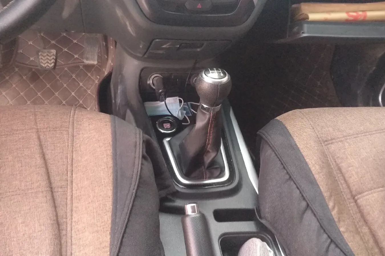 2022 SWM X3 1.5L 112HP L4 5MT,autocango,china used car exporter,china ev exporter,chinese used car exporter,chinese used ev exporter