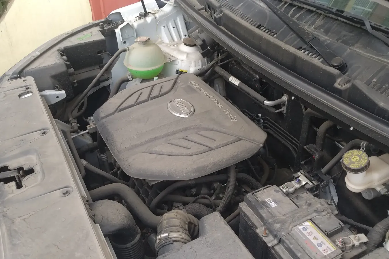 2022 SWM X3 1.5L 112HP L4 5MT,autocango,china used car exporter,china ev exporter,chinese used car exporter,chinese used ev exporter