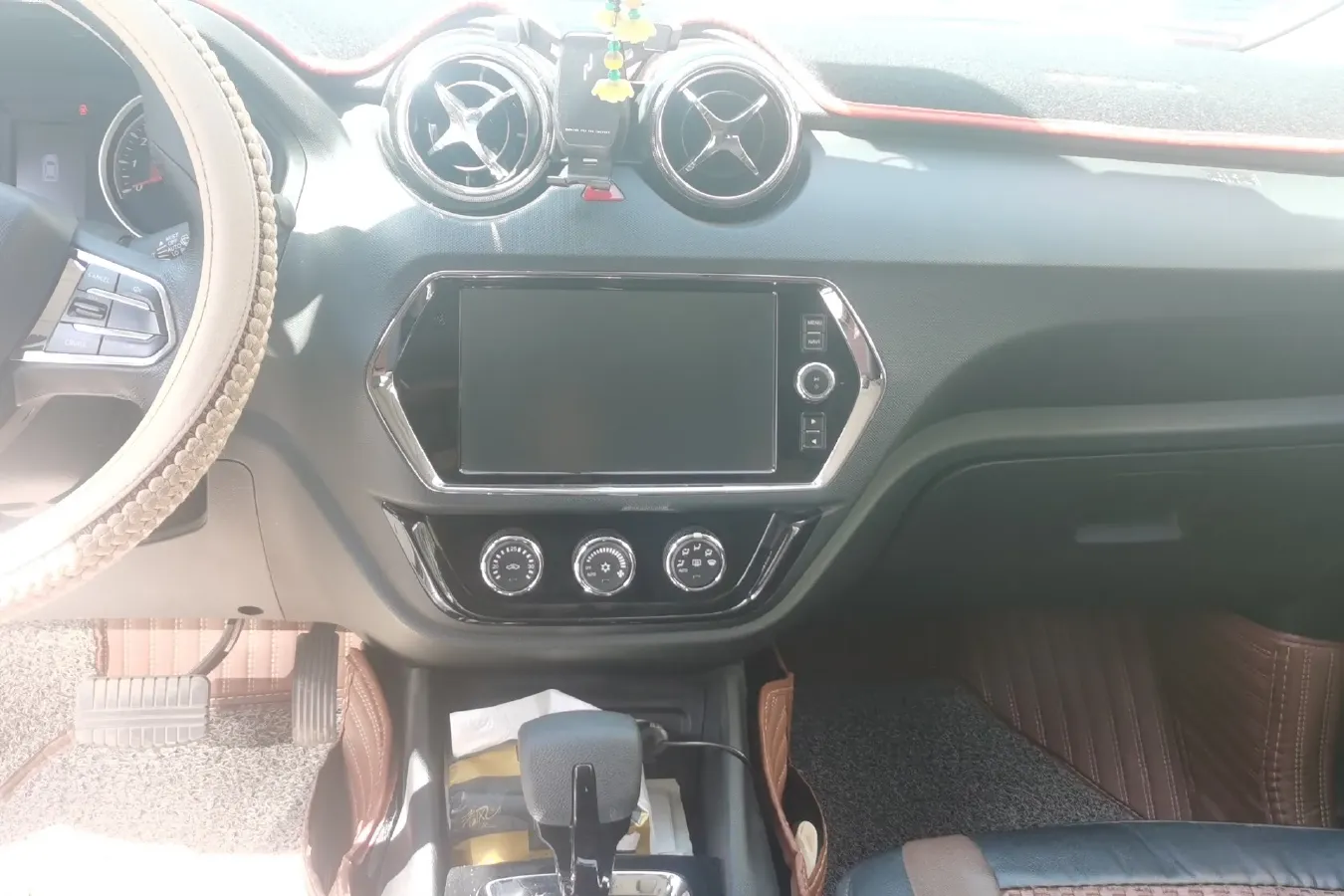 2018 Soueast DX3 1.5T 156HP L4 CVT,autocango,china used car exporter,china ev exporter,chinese used car exporter,chinese used ev exporter