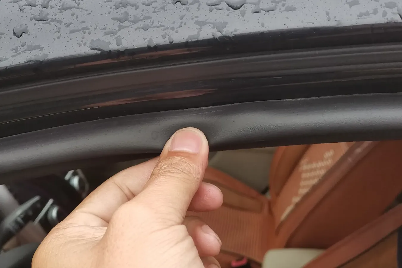 2016 Zotye Z300 1.5L 113HP L4 5MT,autocango,china used car exporter,china ev exporter,chinese used car exporter,chinese used ev exporter