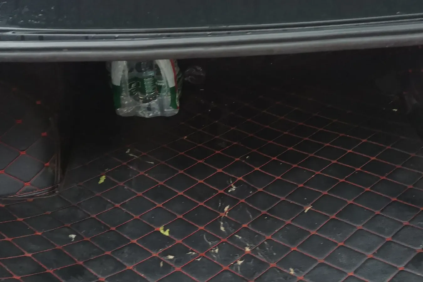 2016 Zotye Z300 1.5L 113HP L4 5MT,autocango,china used car exporter,china ev exporter,chinese used car exporter,chinese used ev exporter