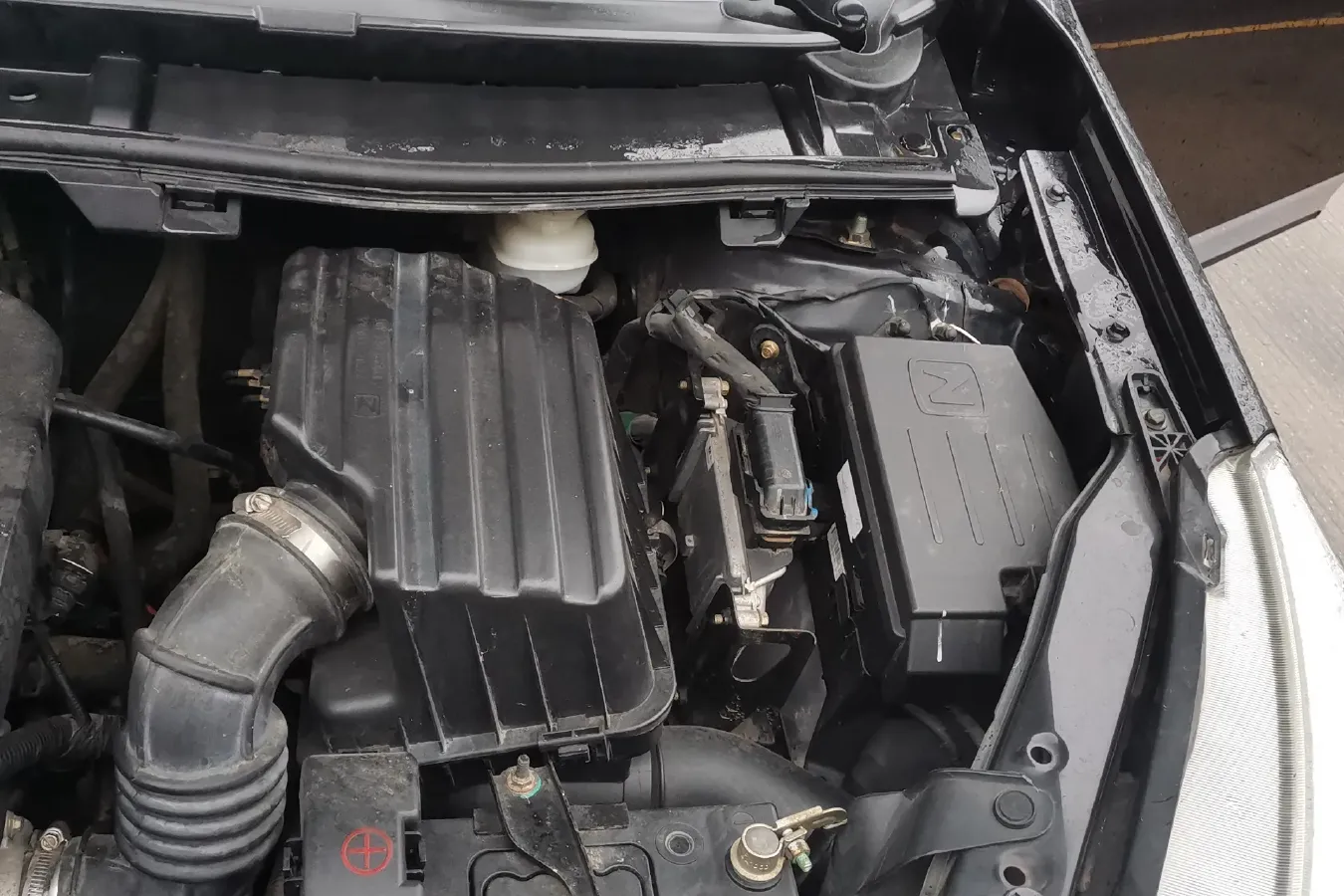 2016 Zotye Z300 1.5L 113HP L4 5MT,autocango,china used car exporter,china ev exporter,chinese used car exporter,chinese used ev exporter