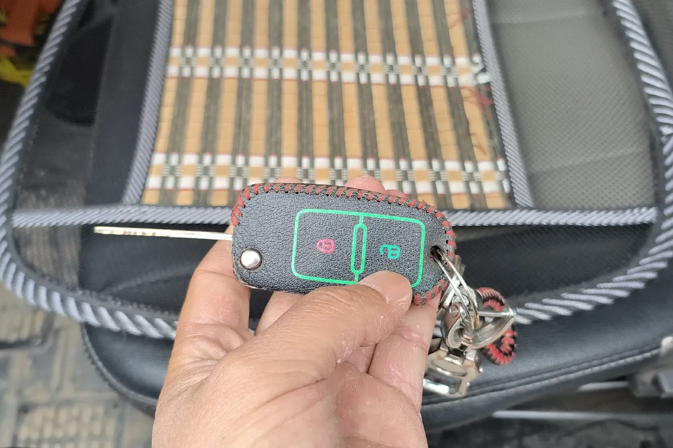 2018 Foton XiangLing V 1.2L 86HP L4 5MT,autocango,china used car exporter,china ev exporter,chinese used car exporter,chinese used ev exporter