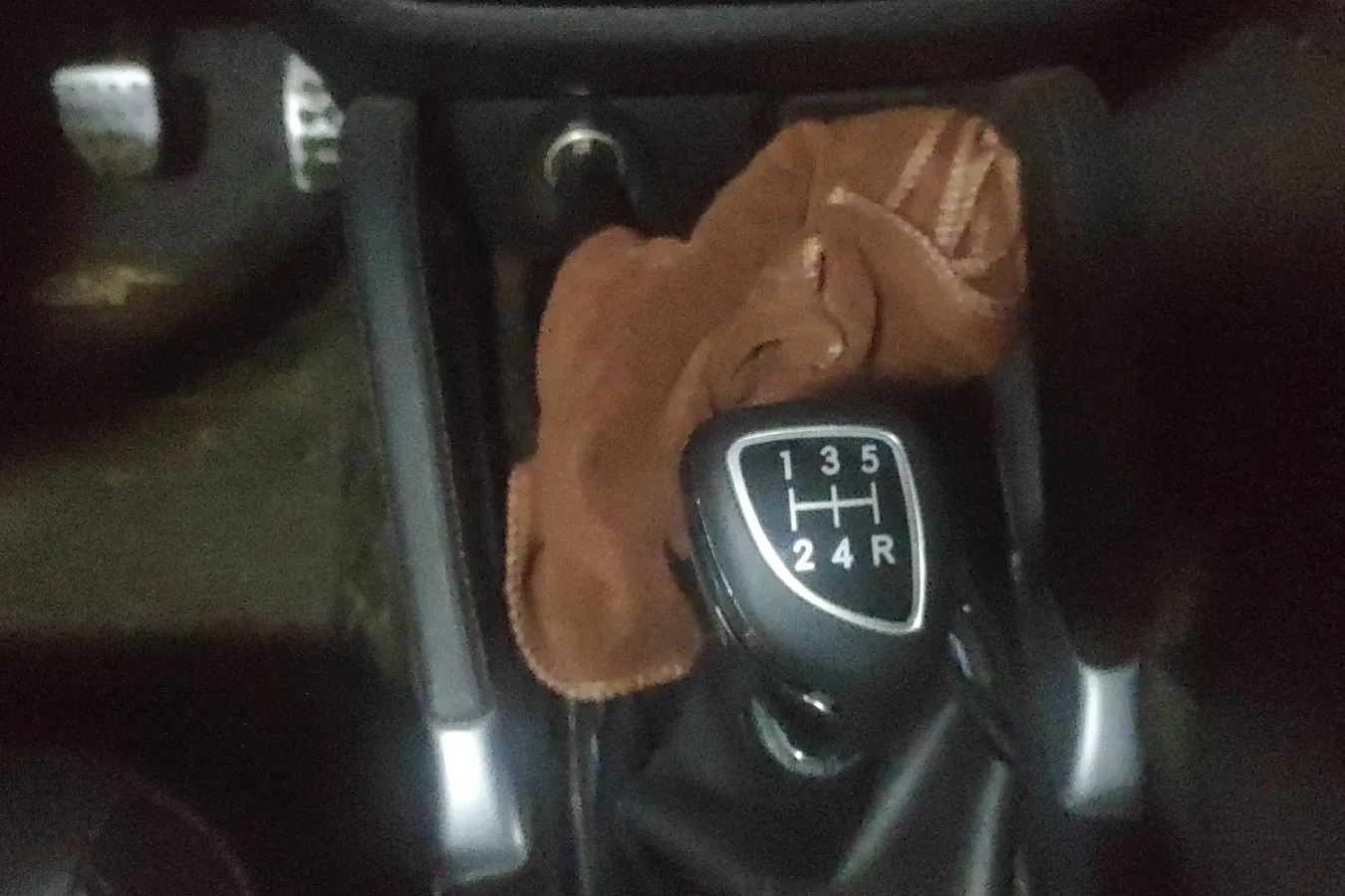 2016 BAIC ChangHe Q35 1.5L 116HP L4 5MT,autocango,china used car exporter,china ev exporter,chinese used car exporter,chinese used ev exporter