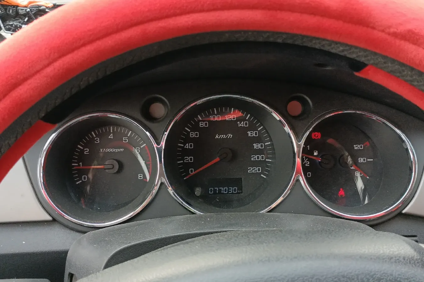 2012 DongFeng Aeolus H30 1.6L 106HP L4 5MT,autocango,china used car exporter,china ev exporter,chinese used car exporter,chinese used ev exporter