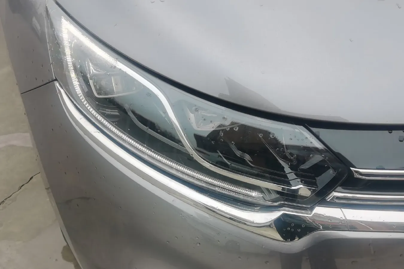 2018 Renault  Espace Classic 1.8T 224HP L4 7DCT,autocango,china used car exporter,china ev exporter,chinese used car exporter,chinese used ev exporter