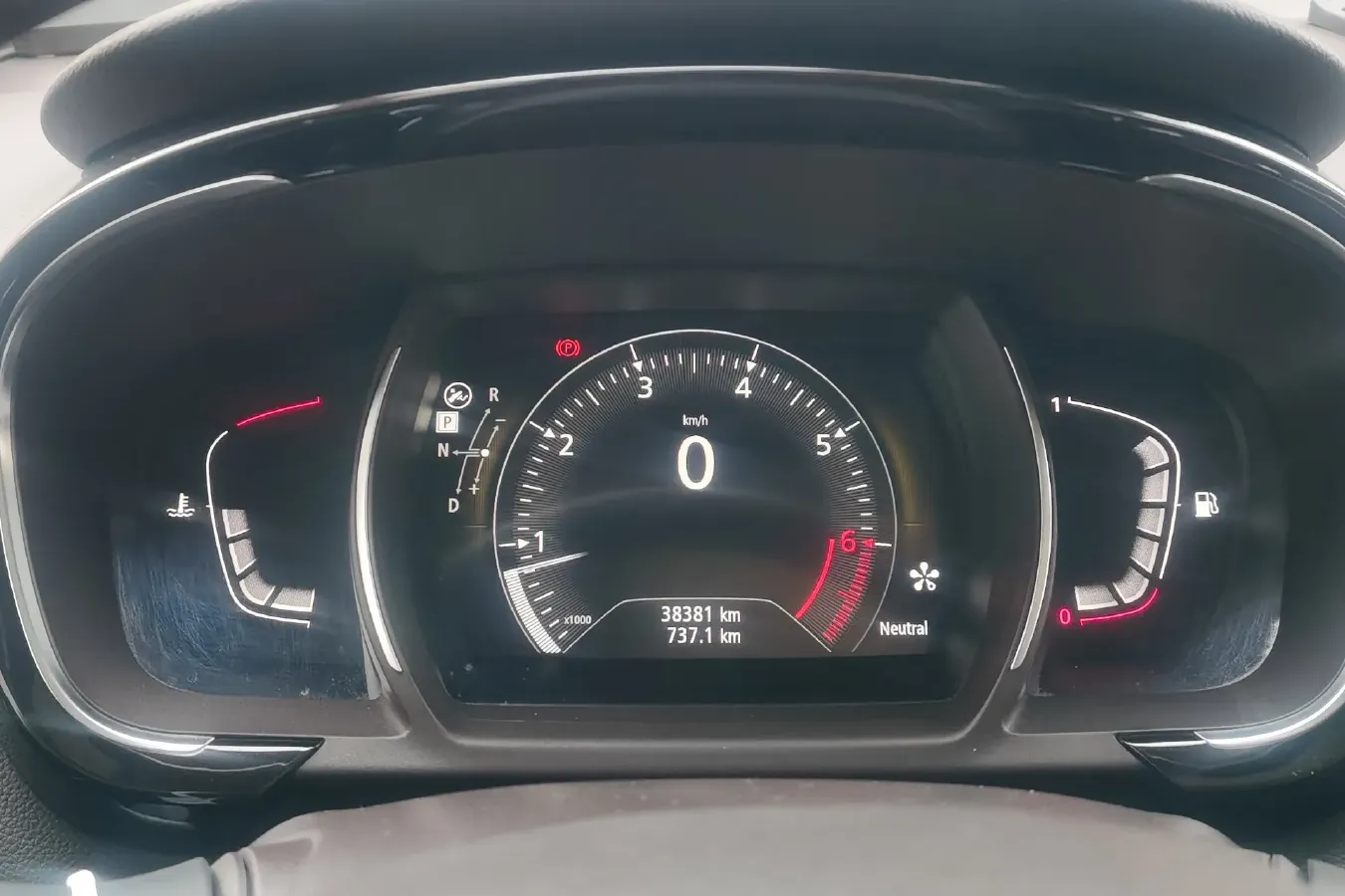 2018 Renault  Espace Classic 1.8T 224HP L4 7DCT,autocango,china used car exporter,china ev exporter,chinese used car exporter,chinese used ev exporter