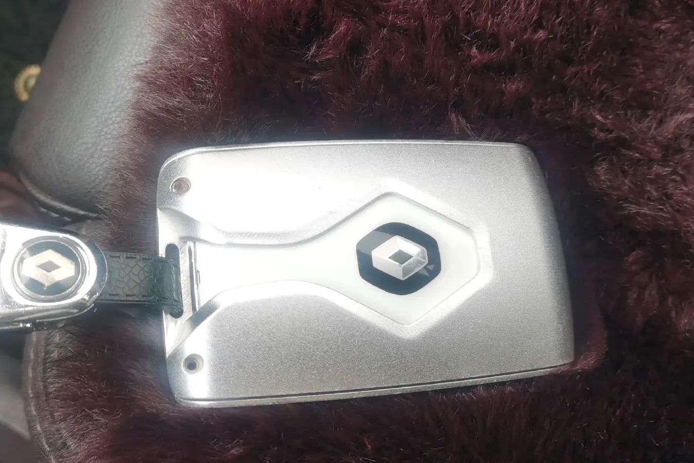 2018 Renault  Espace Classic 1.8T 224HP L4 7DCT,autocango,china used car exporter,china ev exporter,chinese used car exporter,chinese used ev exporter