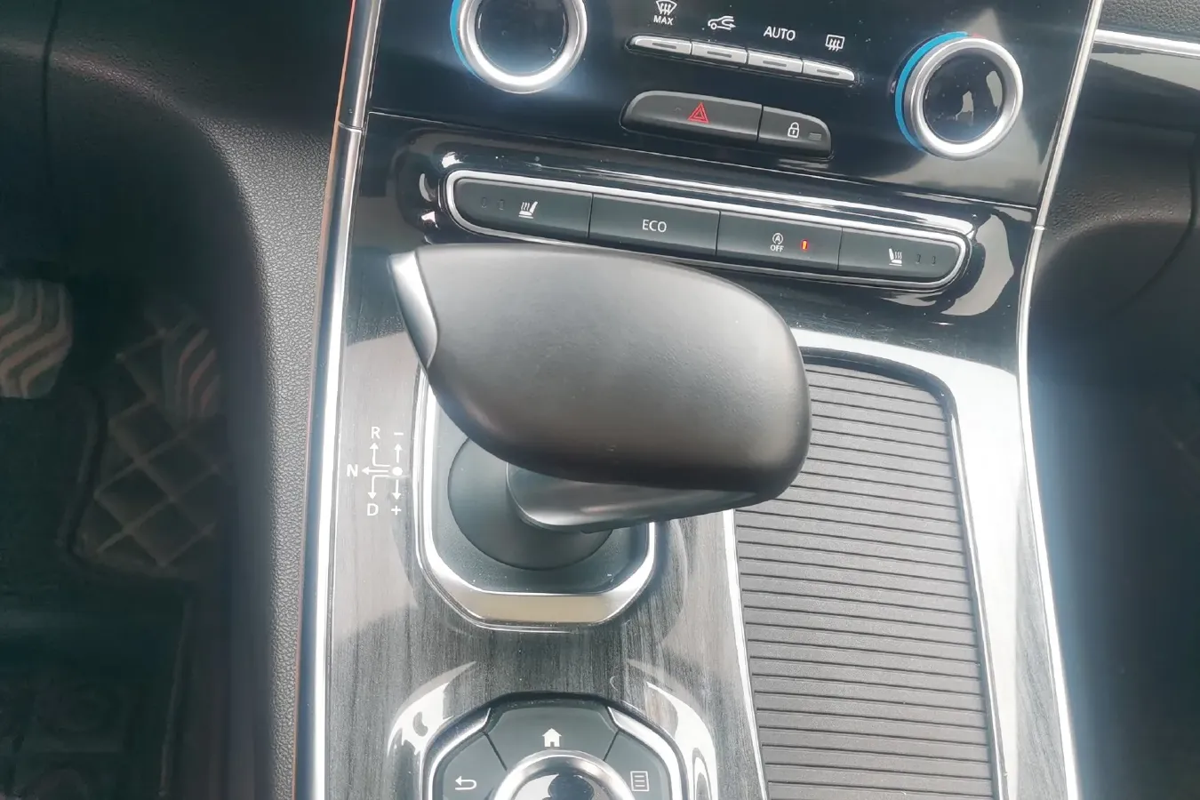 2018 Renault  Espace Classic 1.8T 224HP L4 7DCT,autocango,china used car exporter,china ev exporter,chinese used car exporter,chinese used ev exporter