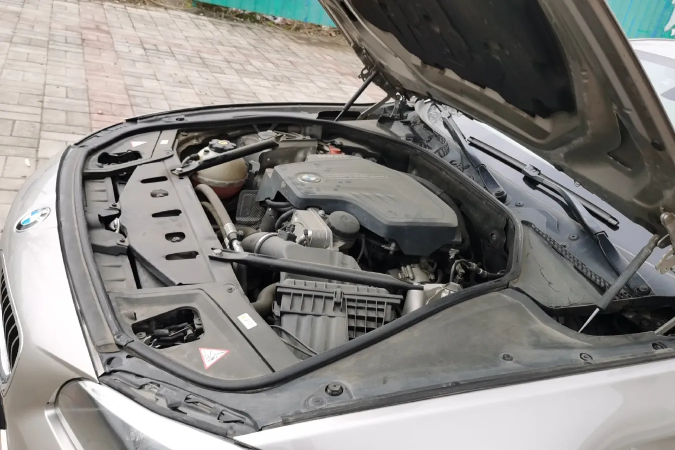 2014 BMW 5 Series 2.0T 218HP L4 8AT,autocango,china used car exporter,china ev exporter,chinese used car exporter,chinese used ev exporter