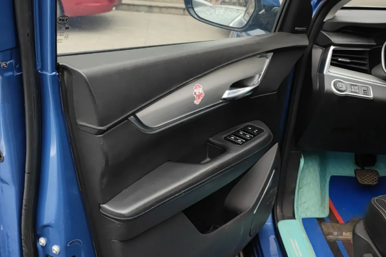 2018 SWM G01 1.5T 156HP L4 6AT,autocango,china used car exporter,china ev exporter,chinese used car exporter,chinese used ev exporter