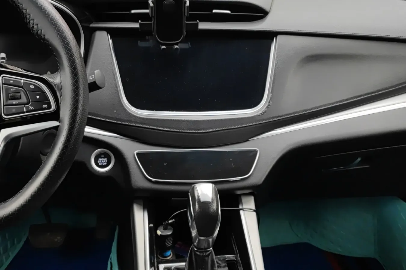 2018 SWM G01 1.5T 156HP L4 6AT,autocango,china used car exporter,china ev exporter,chinese used car exporter,chinese used ev exporter