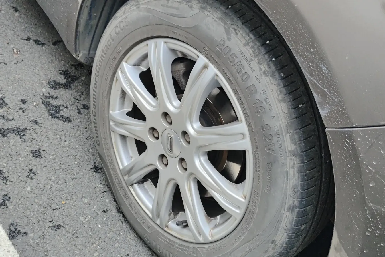 2014 Qoros 3 1.6L 126HP L4 6DCT,autocango,china used car exporter,china ev exporter,chinese used car exporter,chinese used ev exporter