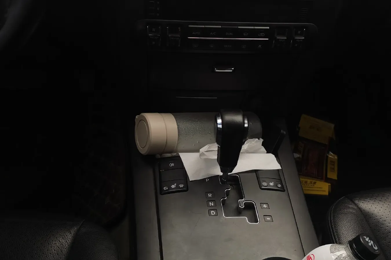 2013 Kia Borrego 3.8L 274HP V6 5AT,autocango,china used car exporter,china ev exporter,chinese used car exporter,chinese used ev exporter