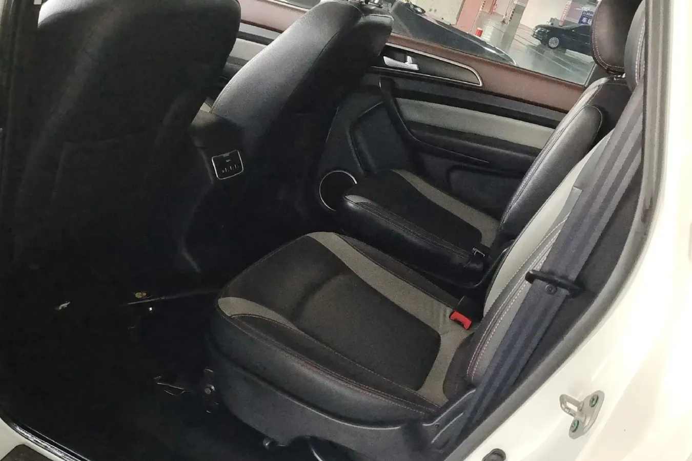 2015 BAIC Hyosow H3 1.5L 113HP L4 5MT,autocango,china used car exporter,china ev exporter,chinese used car exporter,chinese used ev exporter