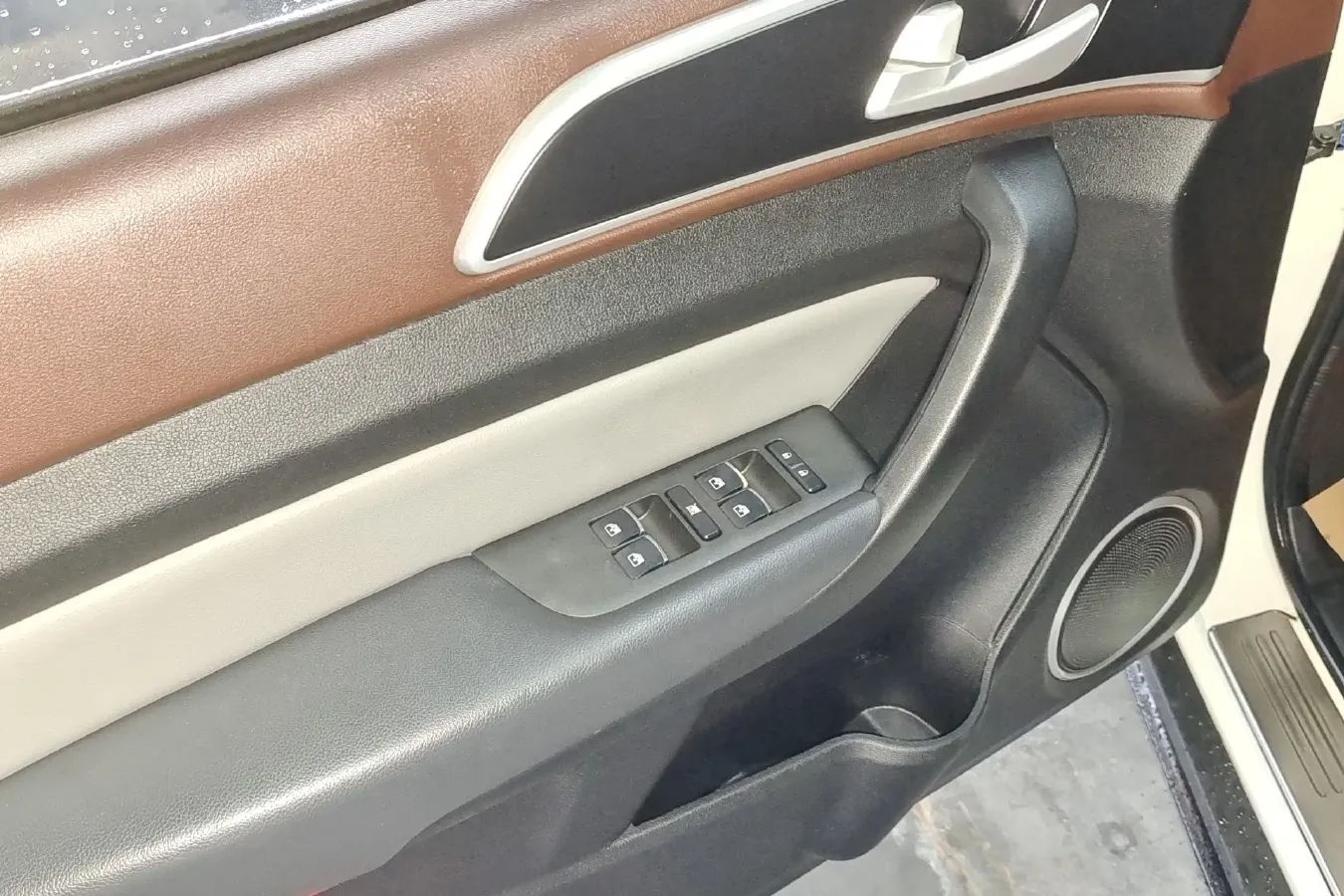 2015 BAIC Hyosow H3 1.5L 113HP L4 5MT,autocango,china used car exporter,china ev exporter,chinese used car exporter,chinese used ev exporter