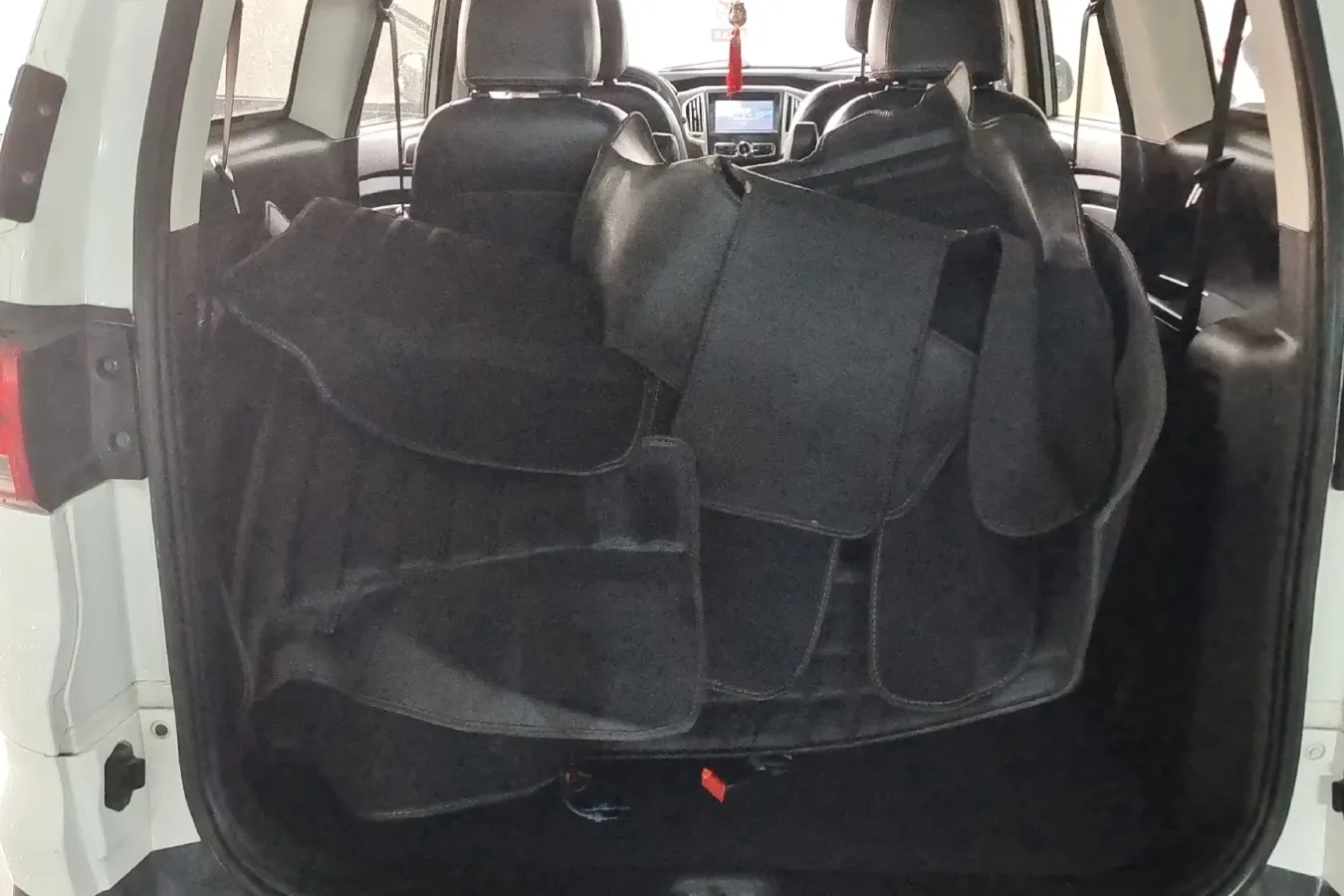 2015 BAIC Hyosow H3 1.5L 113HP L4 5MT,autocango,china used car exporter,china ev exporter,chinese used car exporter,chinese used ev exporter