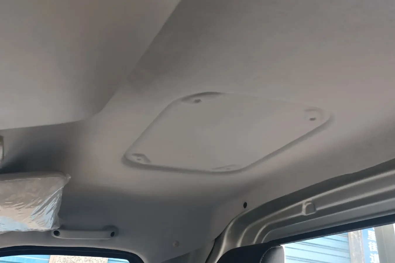 2018 Foton XiangLing V 1.5L 112HP L4 5MT,autocango,china used car exporter,china ev exporter,chinese used car exporter,chinese used ev exporter