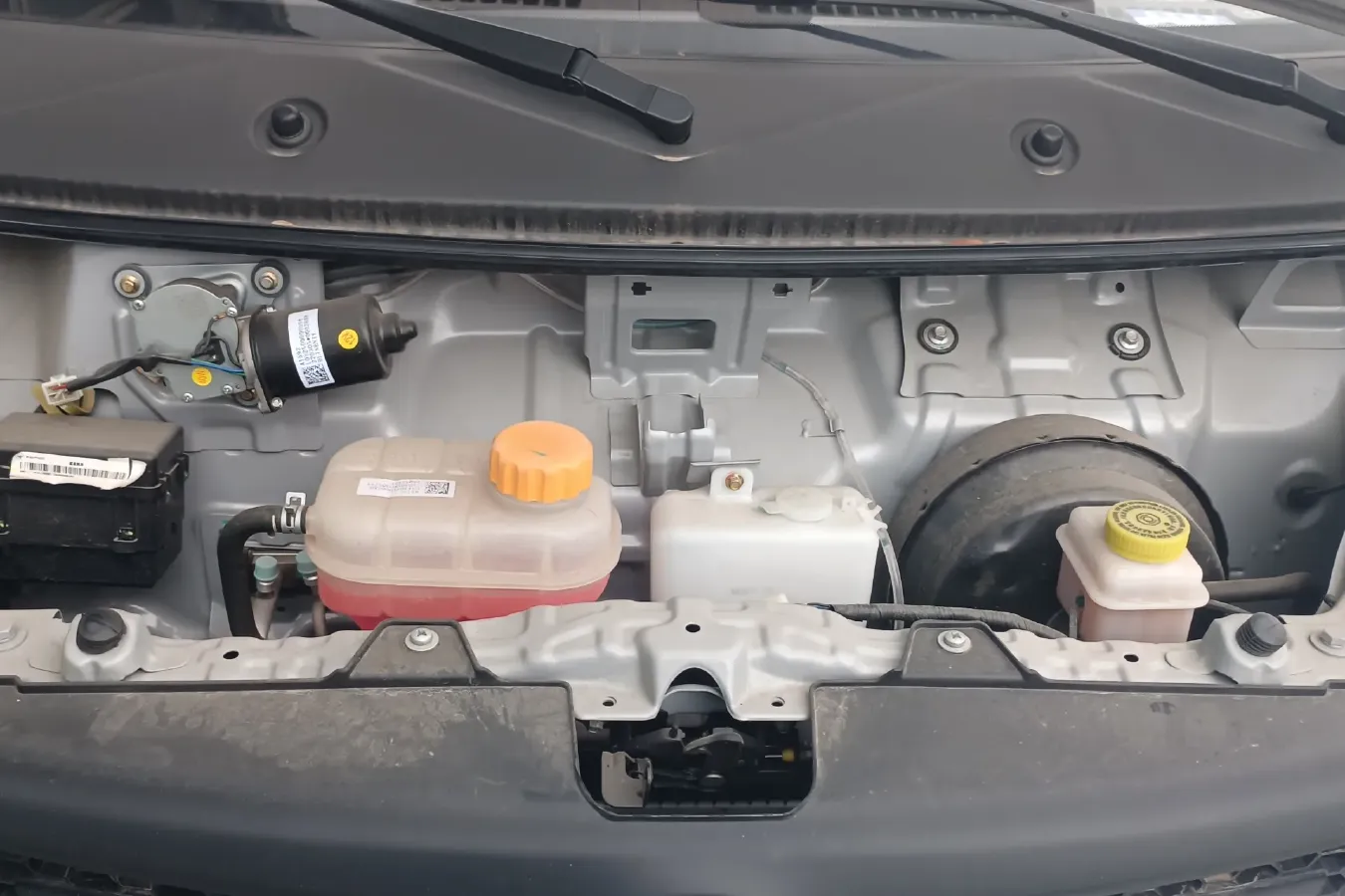 2018 Foton XiangLing V 1.5L 112HP L4 5MT,autocango,china used car exporter,china ev exporter,chinese used car exporter,chinese used ev exporter