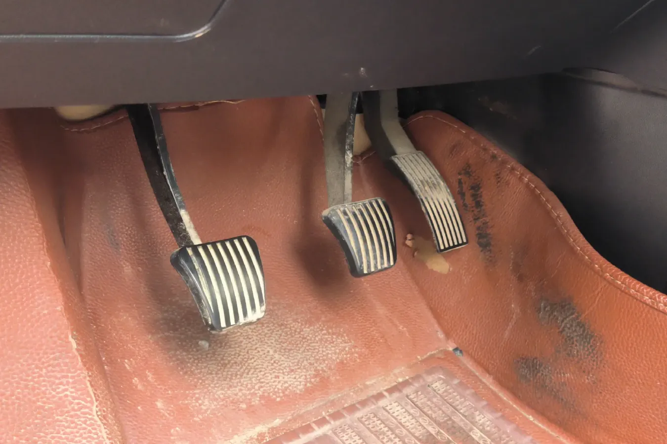 2015 ChangAn CS35 1.6L 125HP L4 5MT,autocango,china used car exporter,china ev exporter,chinese used car exporter,chinese used ev exporter