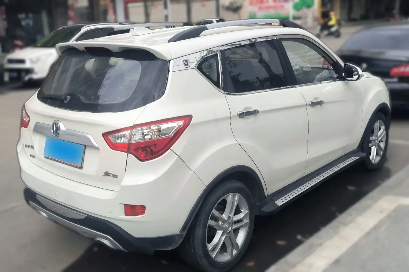 2015 ChangAn CS35 1.6L 125HP L4 5MT,autocango,china used car exporter,china ev exporter,chinese used car exporter,chinese used ev exporter