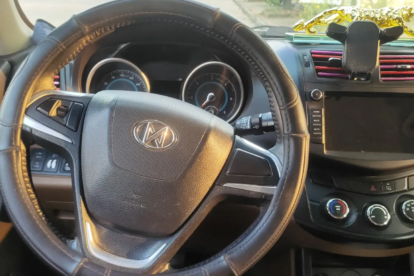 2016 JDMC T5 2.8T 95HP L4 5MT,autocango,china used car exporter,china ev exporter,chinese used car exporter,chinese used ev exporter