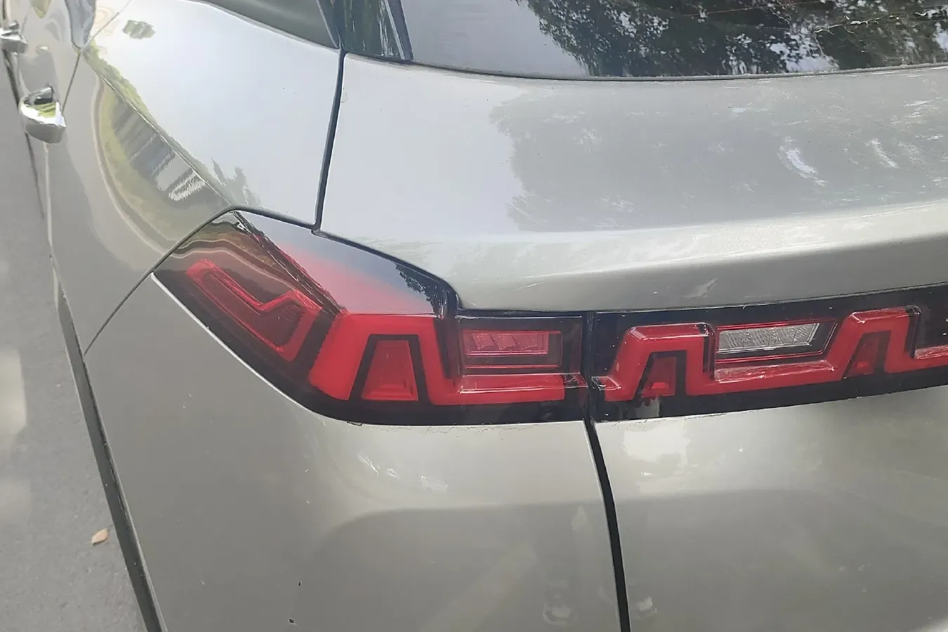 2022 Bestune B70S 1.5T 169HP L4 7DCT,autocango,china used car exporter,china ev exporter,chinese used car exporter,chinese used ev exporter