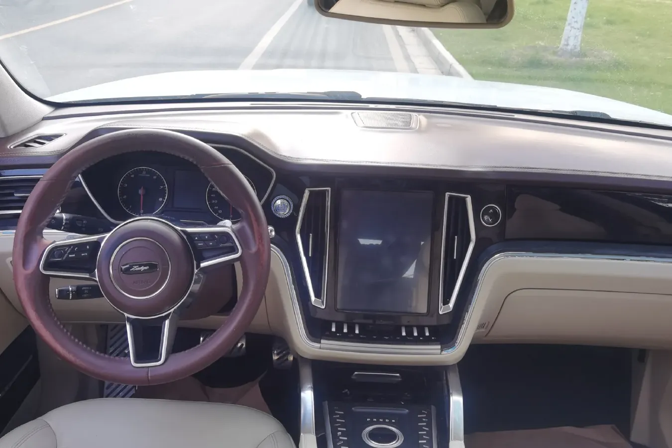 2017 Zotye T700 1.8T 177HP L4 6DCT,autocango,china used car exporter,china ev exporter,chinese used car exporter,chinese used ev exporter