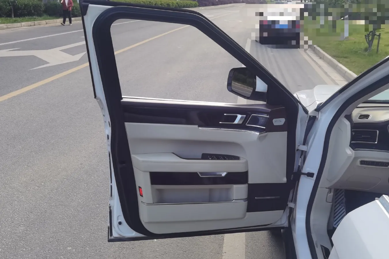 2017 Zotye T700 1.8T 177HP L4 6DCT,autocango,china used car exporter,china ev exporter,chinese used car exporter,chinese used ev exporter