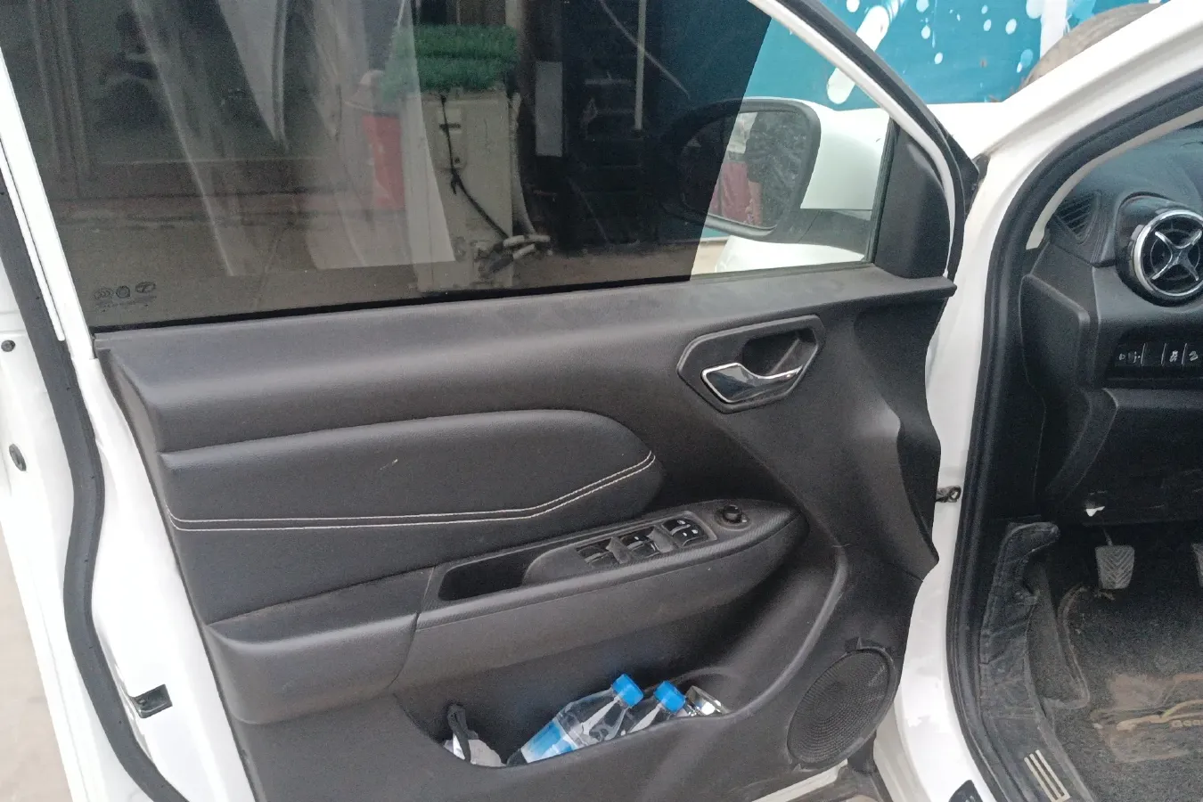 2019 Soueast DX3 1.5L 120HP L4 5MT,autocango,china used car exporter,china ev exporter,chinese used car exporter,chinese used ev exporter