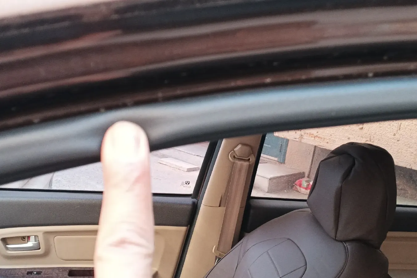 2015 BAIC WeiWang M30 1.5L 116HP L4 5MT,autocango,china used car exporter,china ev exporter,chinese used car exporter,chinese used ev exporter