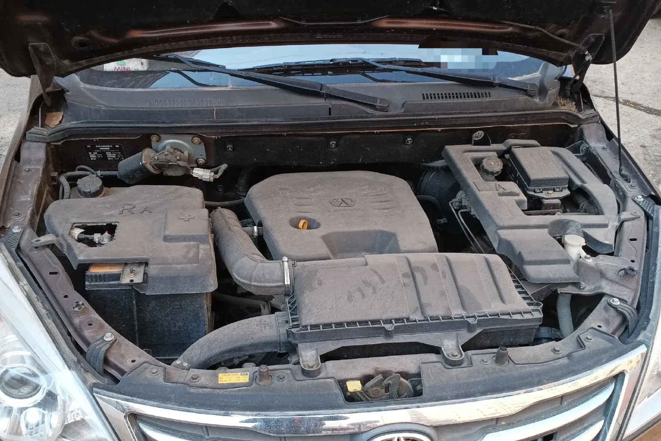 2015 BAIC WeiWang M30 1.5L 116HP L4 5MT,autocango,china used car exporter,china ev exporter,chinese used car exporter,chinese used ev exporter